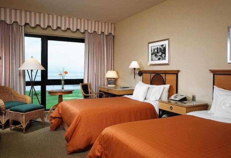 Sheraton Mar Del Plata Hotel Exterior photo A room at the Hilton San Diego Bayfront